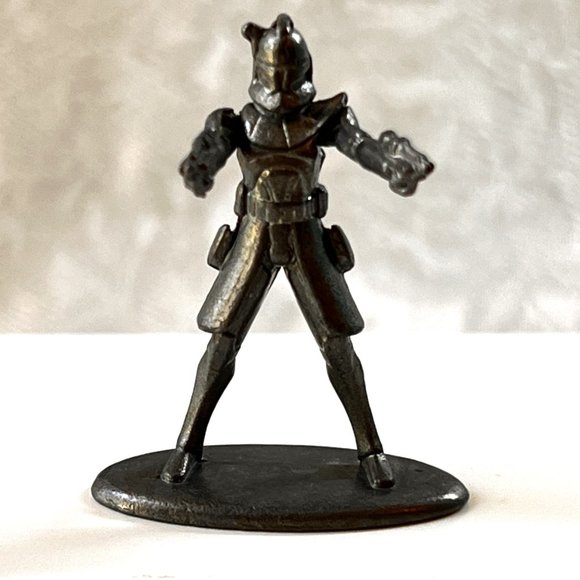 Star Wars LFL Pewter Figure Game Pieces Clone Wars 2008 LOT of 5 - Picture 3 of 7